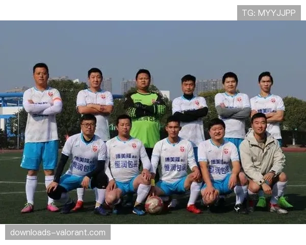 德甲俱乐部联合启动“周末草根联赛”计划,覆盖500个社区 德甲俱乐部联合启动“周末草根联赛”计划,覆盖500个社区